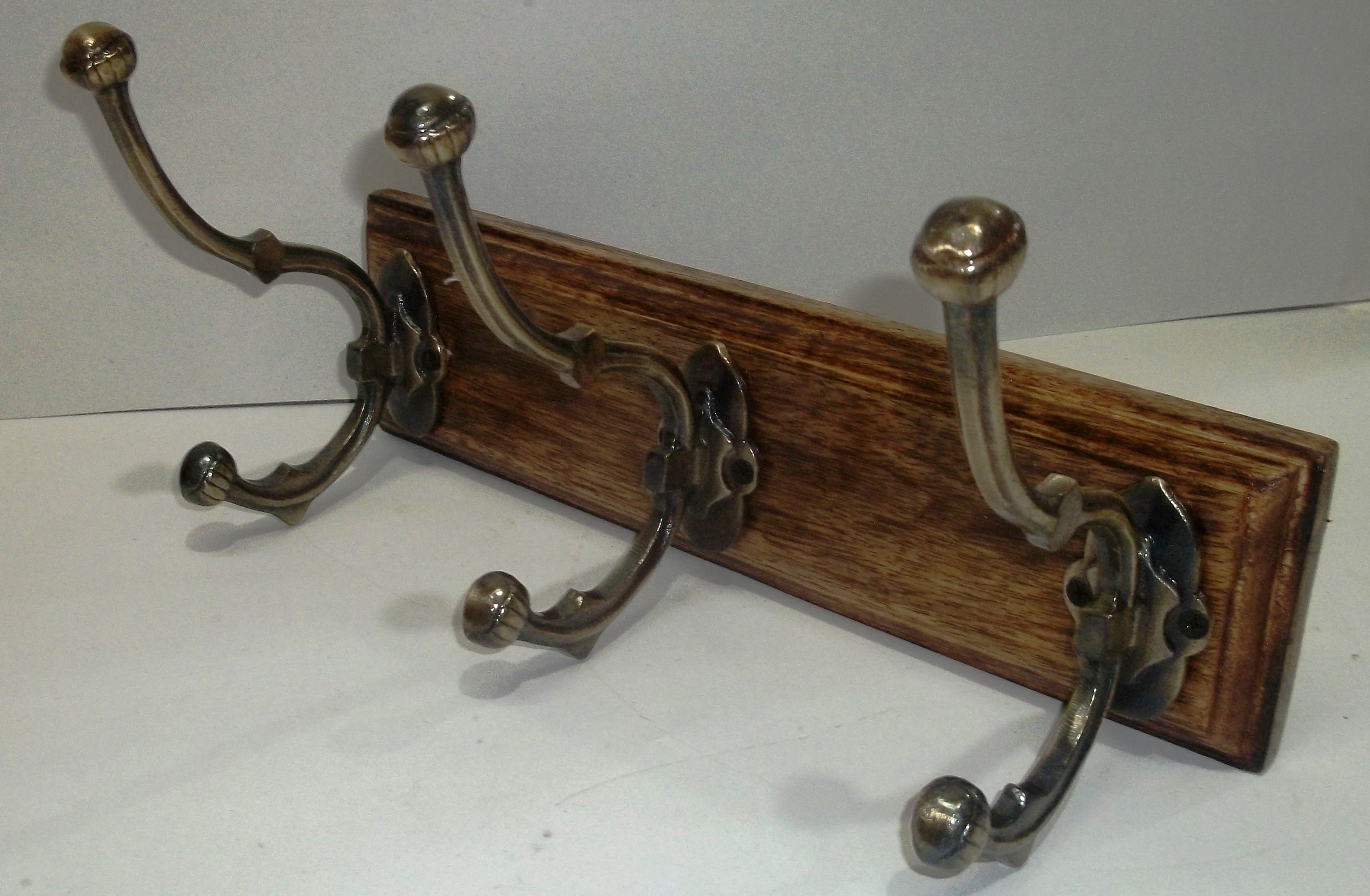 Wall Hanger 3 Hook